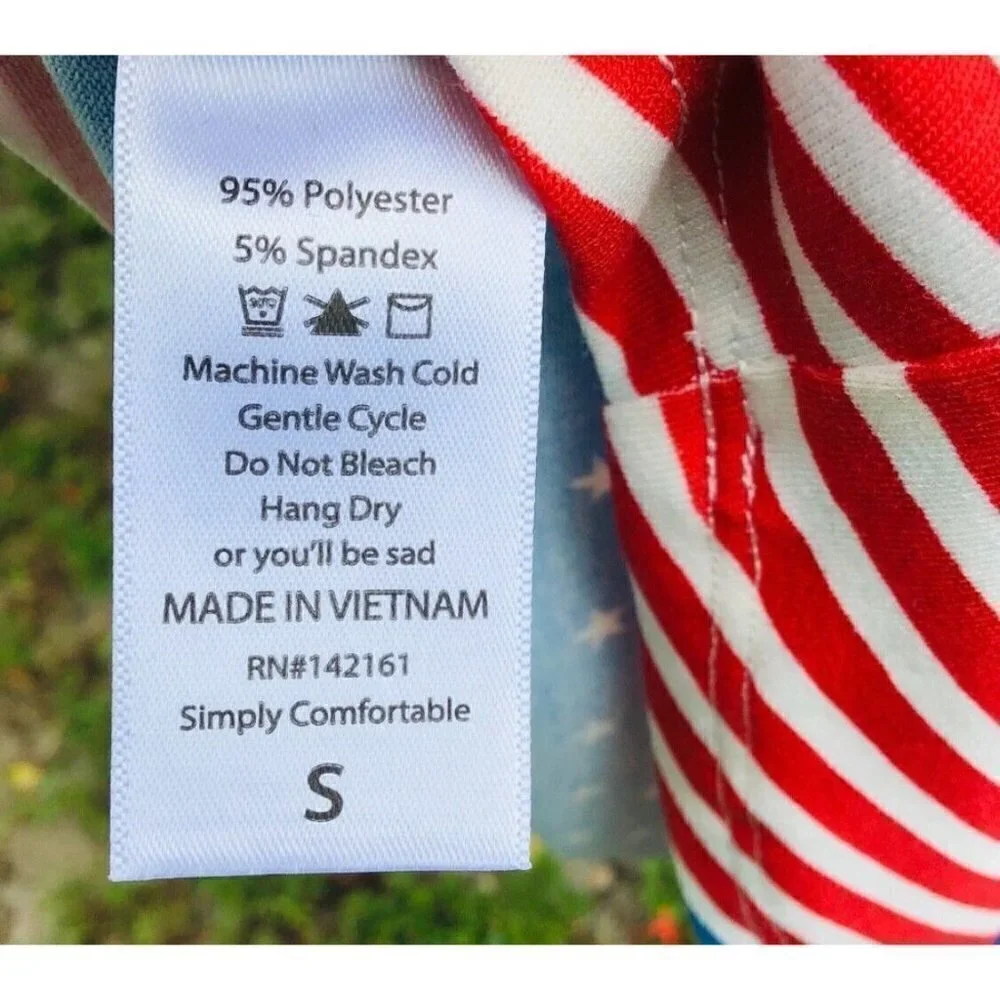 Lularoe Sz S Irma T-Shirt USA Flag Americana Patriotic Red Blue - Picture 6 of 8